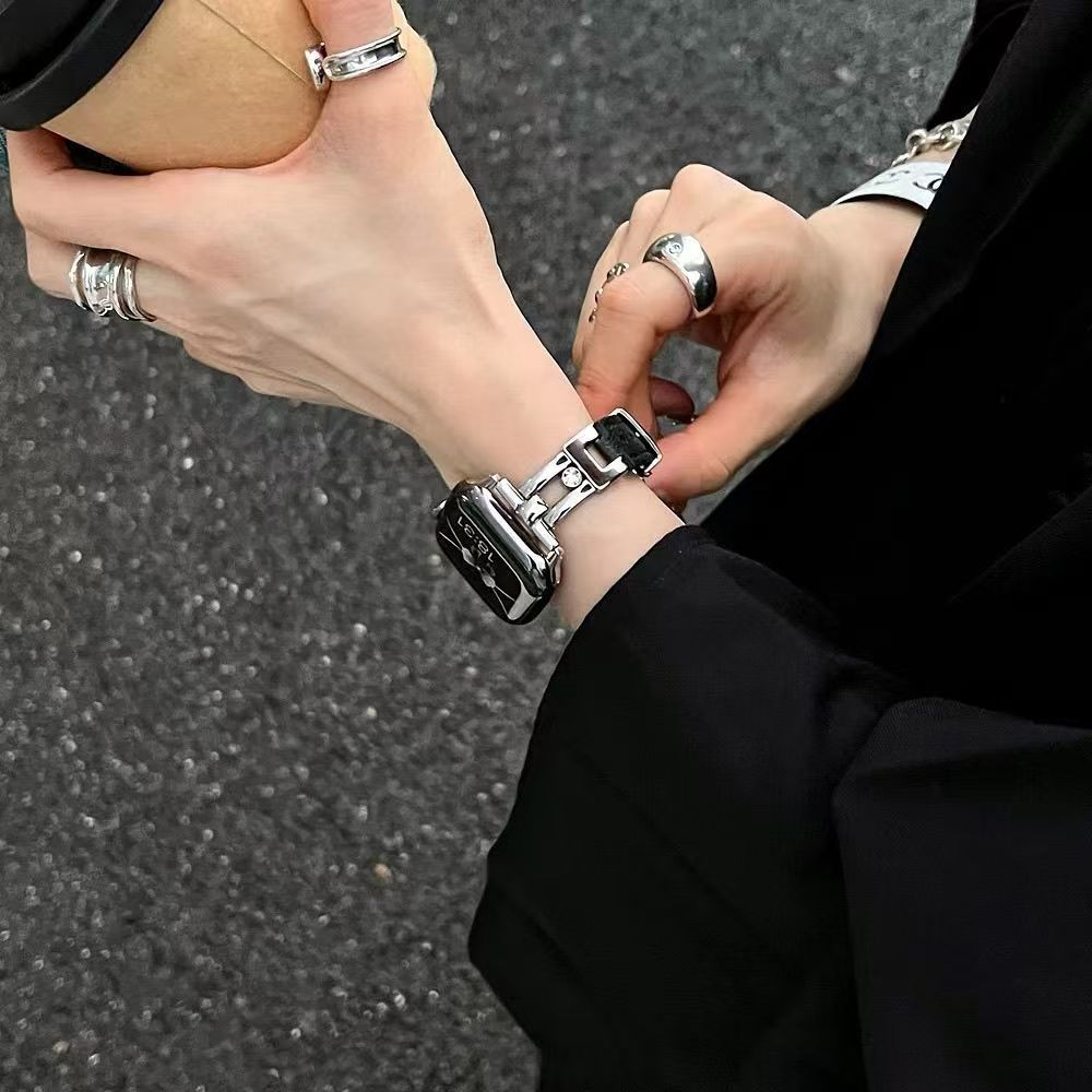 Ins Style Is Suitable for Apple S10 Slide Leather Butterfly Buckle Strap Applewatch7/8/9 Watch Chain