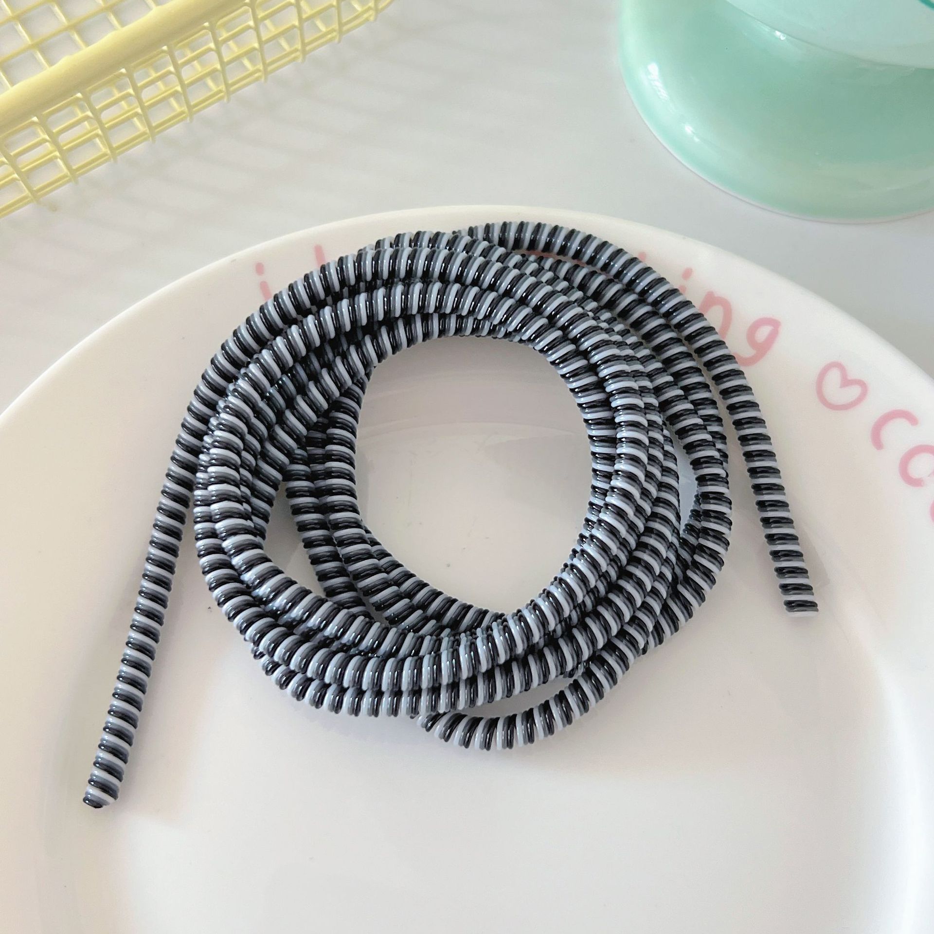 1,4 m 1,6 m cable de datos cuerda de protección anti-suciedad cable de teléfono móvil cuerda de bobinado anti-rotura cargador cubierta de protección de alambre