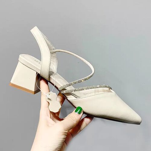 Women's pointed-toe open-toe sandals with medium heel, suitable for all seasons, chunky sole, single strap, lady high heels with water crystals, trendy.
