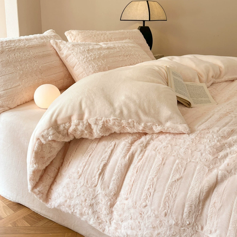 Толстый кролик плюшевый молочный бархат осенняя и зимняя теплая кровать набор из четырех частей