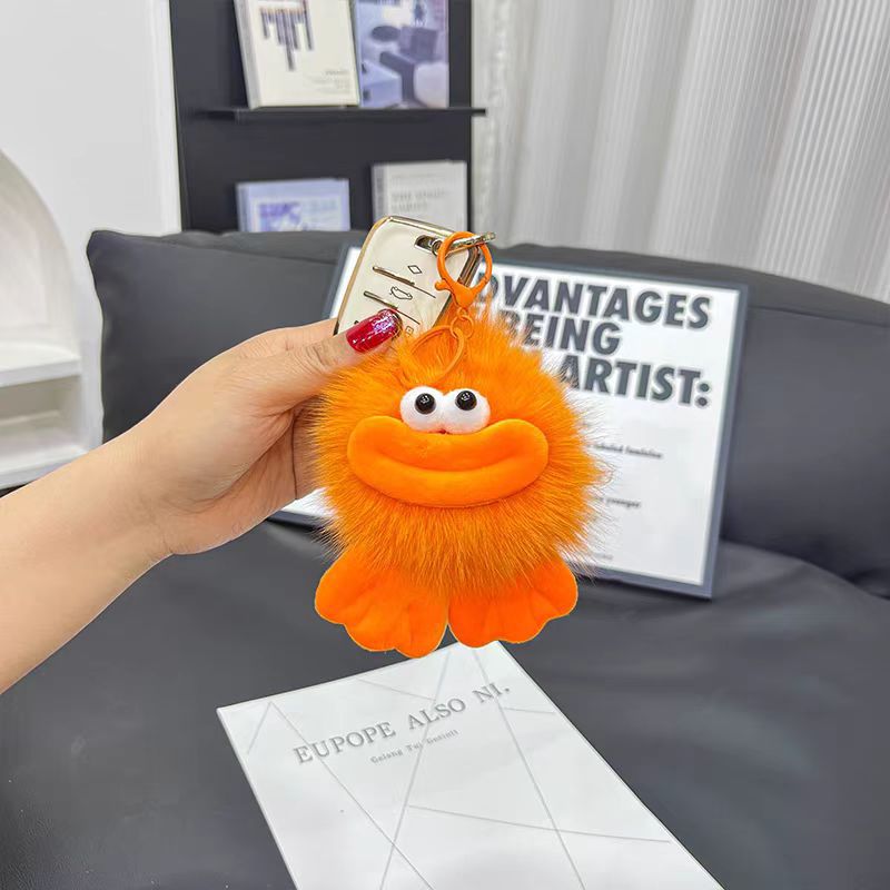 Cute zorro pelo pato boca de carbón bola de llavero de automóvil colgante en elf pelusa mochila colgante