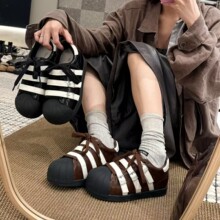 爆款女鞋新款俏皮贝壳头系带隐形内增高金属扣叛逆可爱包头休闲鞋