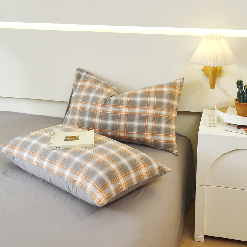 Chestnut-coffee grid