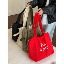 �W���羳���s�ٴ�ͨ�ڷ������p��μ�����ႀ��Ӣ��Ůʿ�������e