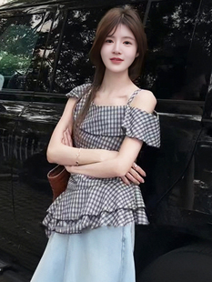 Irregular Ruffled Off-Shoulder Short-Sleeve Shirt for Women, Light Luxury Style, 2025 New Summer Plaid Top, Versatile 2025