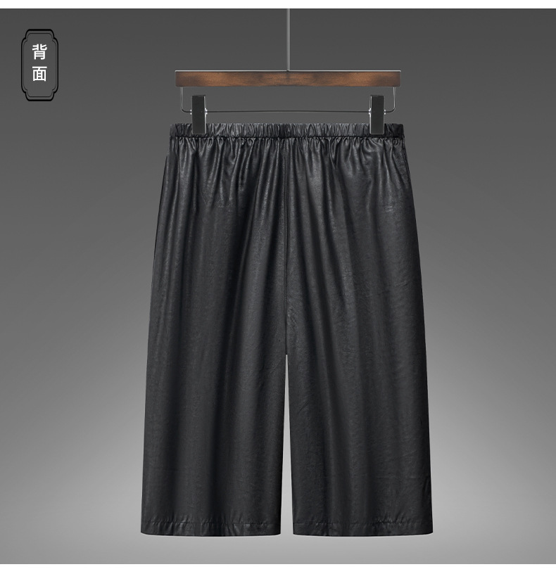 Quần short nam dáng ống đứng vải lụa tơ tằm cạp chun — quần crop đen chi tiết 3