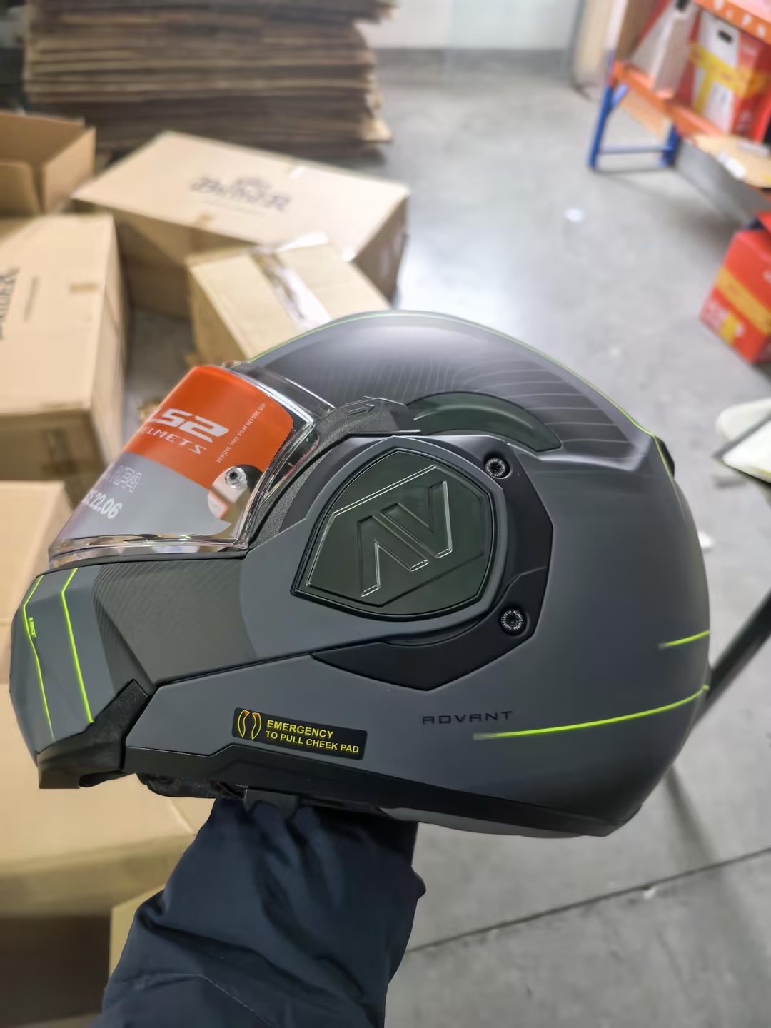 Negro de titanio mudo / verde