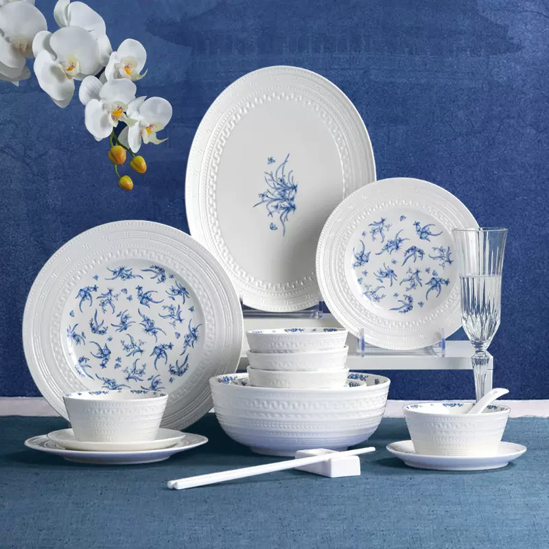 台北故宫文创洛威陶瓷碗碟套装家用餐具套装碗盘景德镇碗具乔迁