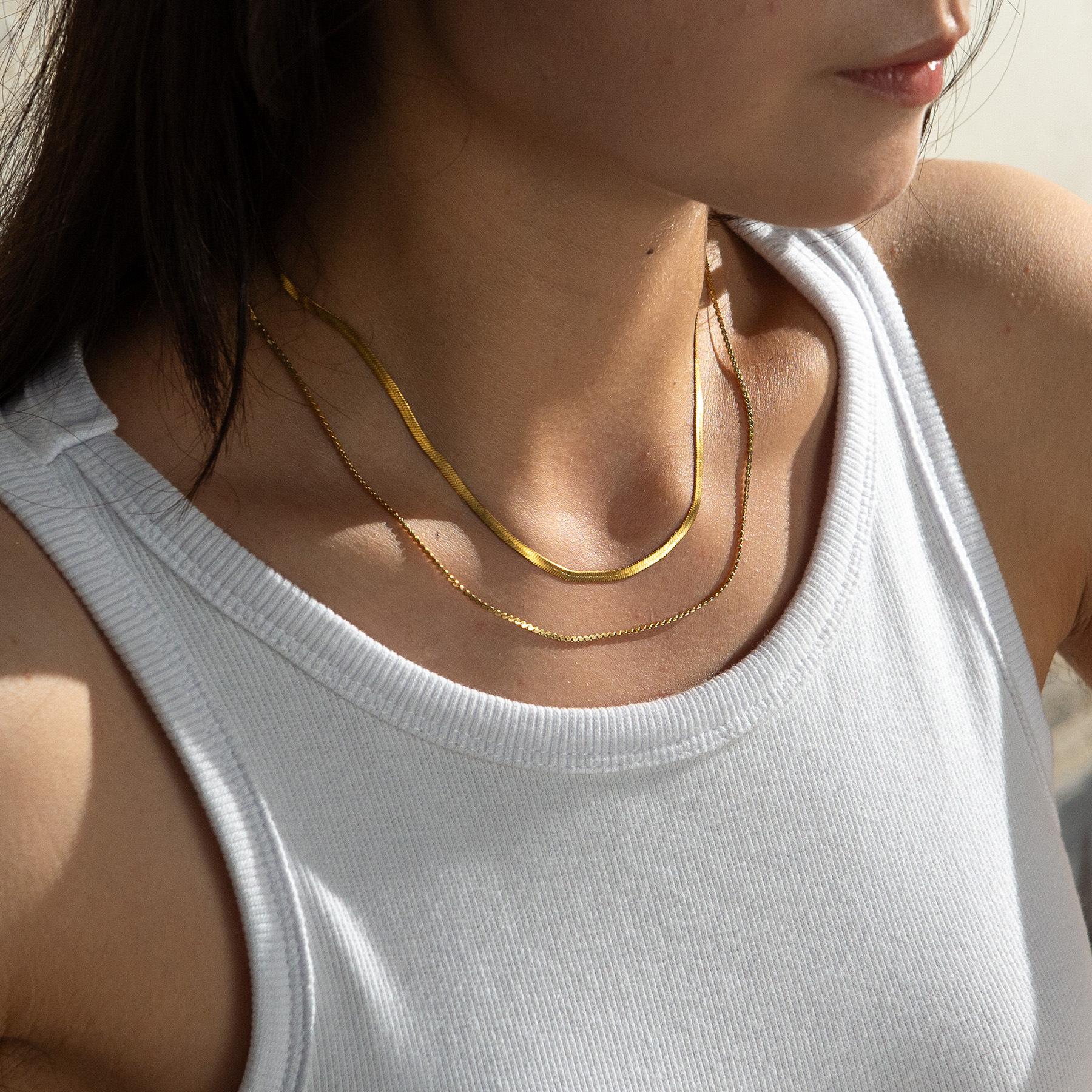 Lina Girl Titan-Perlenkette mit Schlangenknochen-Anhänger, farbecht, galvanisiert, quadratisch, aus europäischem und amerikanischem Edelstahl, kubanischem Stil_voghion.com