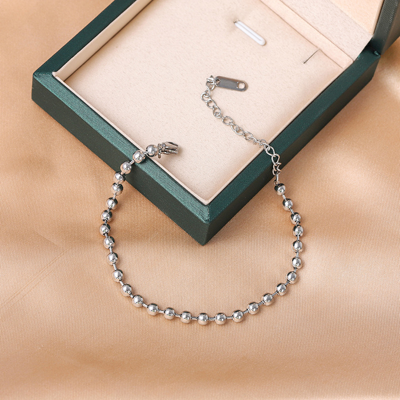 Ventas transfronterizas calientes nuevas pulseras de acero de titanio personalidad femenina de alto nivel diseño ligero de lujo moda temperamento versátil joyería de acero de titanio image 19