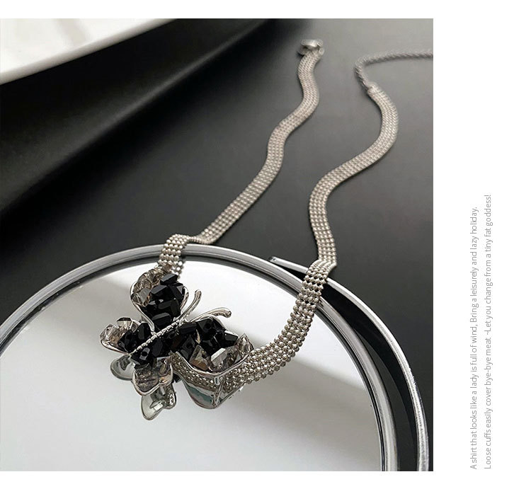 Fashion Butterfly Alloy Titanium Steel Plating Pendant Necklace 1 Piece