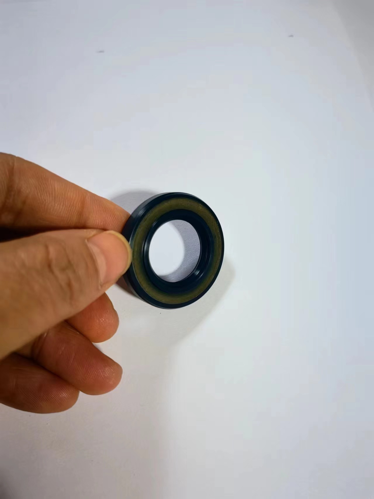 ���ҹ�Ӧ�����ͷ� 7174-856�ͷ�Һѹ���ͱ��ͷ�20*35*5.3/4.1