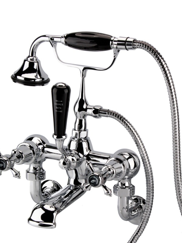 Butterfly Ceramic Double-Hole Wall-Mounted British Bathtub Shower Faucet with Double Showerheads, Three Black Handles, Custom Color Export Butterfly Ceramic Double-Hole Wall-Mounted British Bathtub Shower Faucet with Double Showerheads, Three Black Handles, Custom Color Export