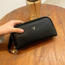 真皮零钱包手机包女2023新款头层牛皮女士手拿包街头时尚潮包女