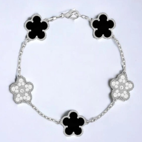 Van Gogh Version Five-leaf Clover Bracelet Women's Titanium Steel Light Luxury Electroplated 18k Gold Design Sense Internet Celebrity