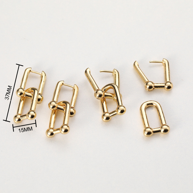 European And American Fashion New U-shaped Ball Interlocking Copper Earrings display picture 4