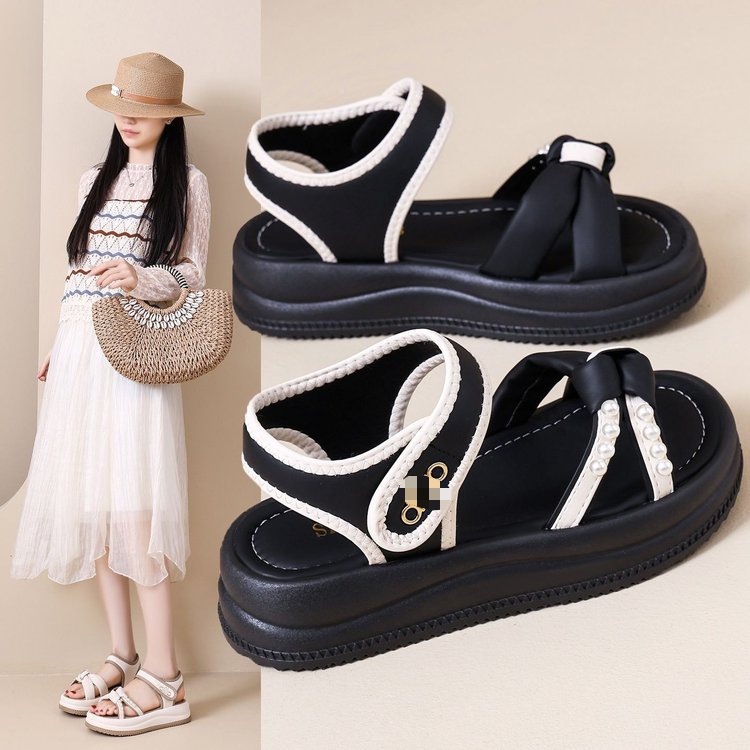 2026 nuevos zapatos de muffin de verano de altura, zapatos de muffin de dedo suave, zapatillas romanas
