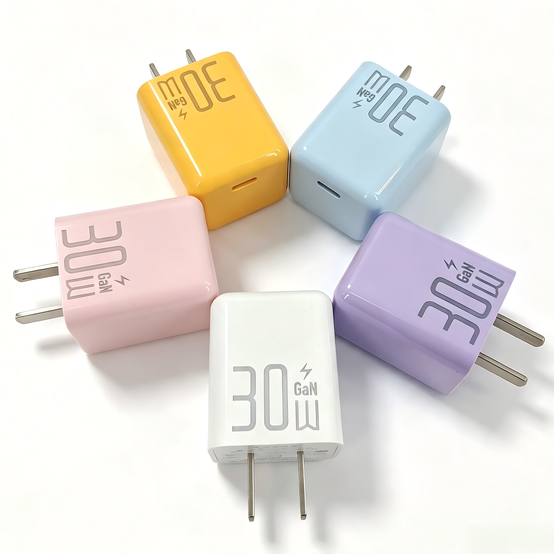 Cargador rápido de nitruro de galio PD30W compatible con cargadores Apple, parte de la gama completa de cabezales de carga para teléfonos móviles iPhone 15-17. image 6