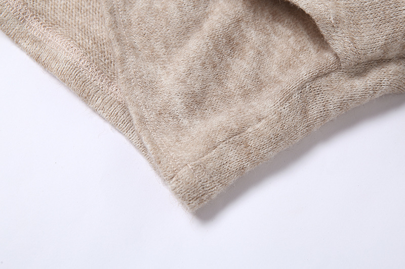 V-Neck Slim Short Knitted Top NSSS95030