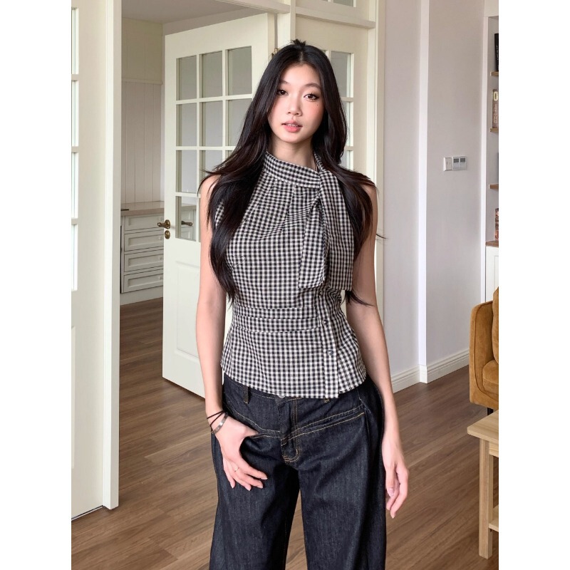 Hot Girl Plaid Sleeveless Shirt for Women, New Summer Style, Slim Fit, Waist-Cinching Design, Chic Lace-Up Top, French-Style Top Hot Girl Plaid Sleeveless Shirt for Women, New Summer Style, Slim Fit, Waist-Cinching Design, Chic Lace-Up Top, French-Style Top
