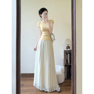Summer dopamine with a set of salt light ripe wear with net red fried street Korean top skirt two-piece suit