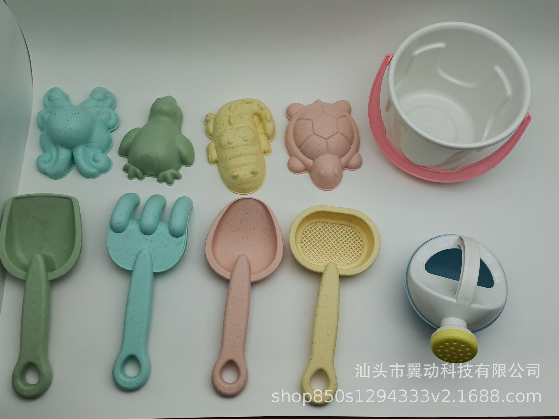 2024 juguetes de verano calientes, barriles plegables de playa junto al mar, barriles retráctiles, portátiles y fáciles de traer, plegables