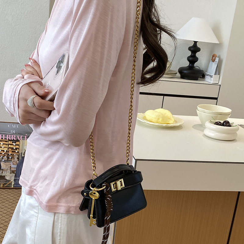 Coreano simple bolso de niña de color sólido mini bolso de bebé 2026 bolso para niños de comercio exterior transfronterizo