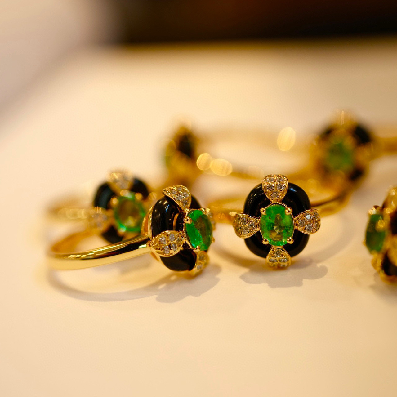 Retro Oval Copper Plating Inlay Artificial Gemstones Rings 1 Piece