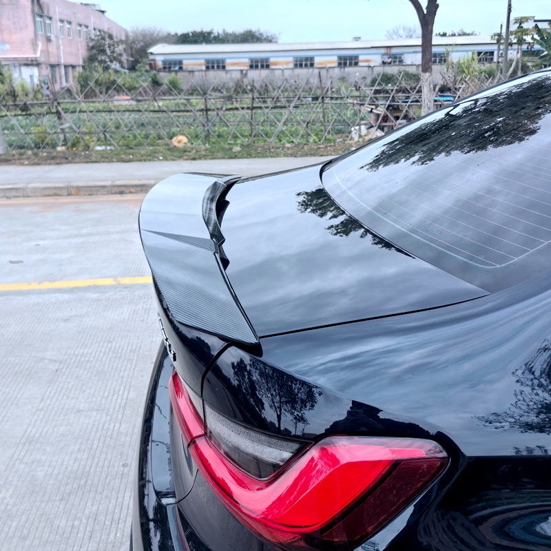 Suitable for Car Modification Electric Adjustable Rear Wing Universal Black/Carbon Fiber Pattern with Lighted Perforated Fixed Wing