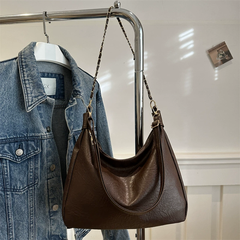 (Cross-border trading), capacious one-shoulder bag for leisure