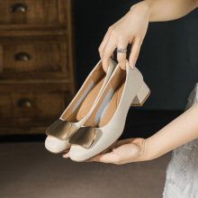 仙女鞋温柔单鞋配裙子法式浅口通勤粗跟软皮软底舒适不累脚工作鞋