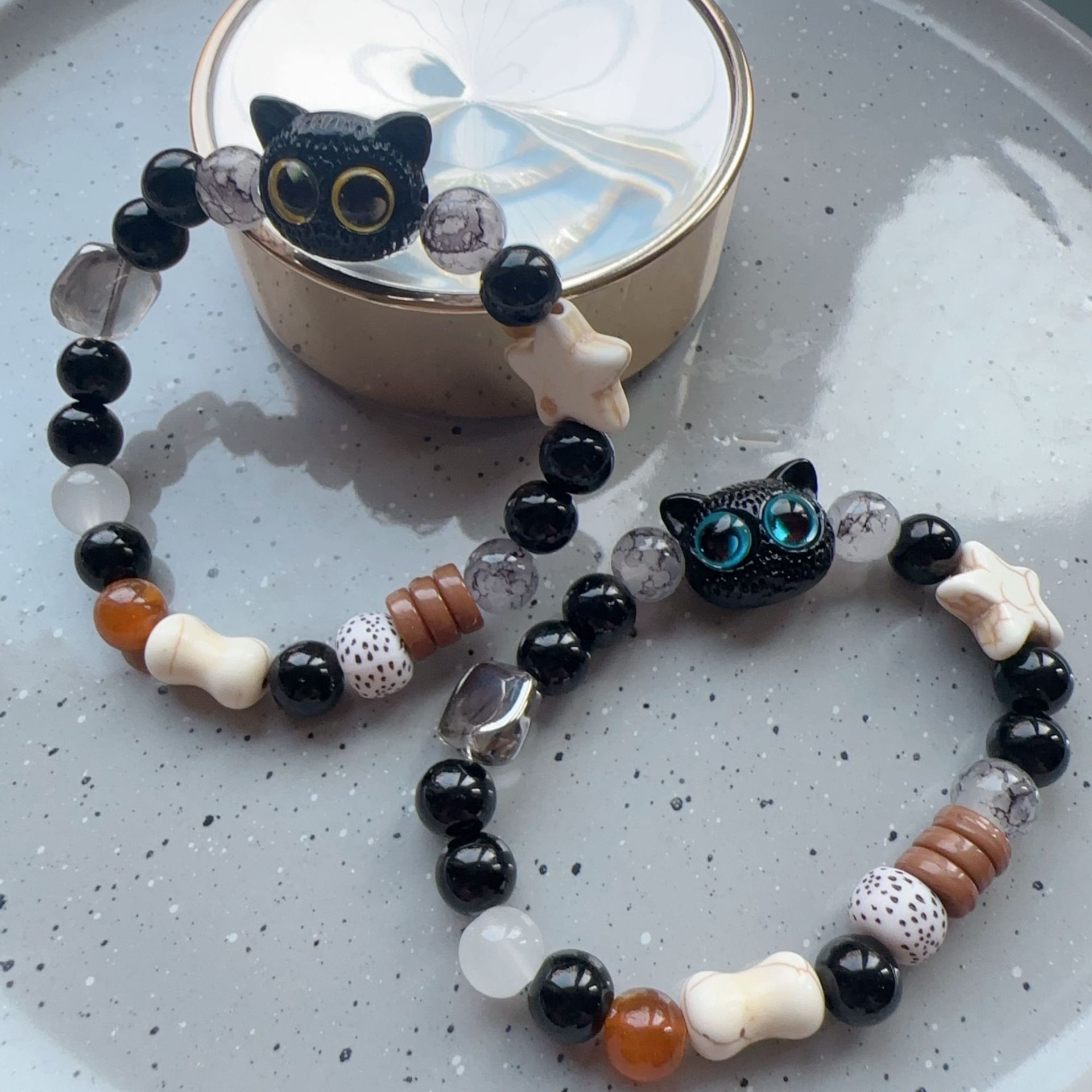 Big Eye cat beaded bracelet female niche design high sense bracelet bracelet retro ethnic style simple jewelry