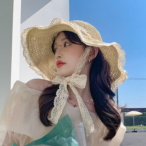 Wide-brimmed sun hat for women, stylish and suitable for spring, summer outings, beaches, vacations, sweet and versatile forest system.