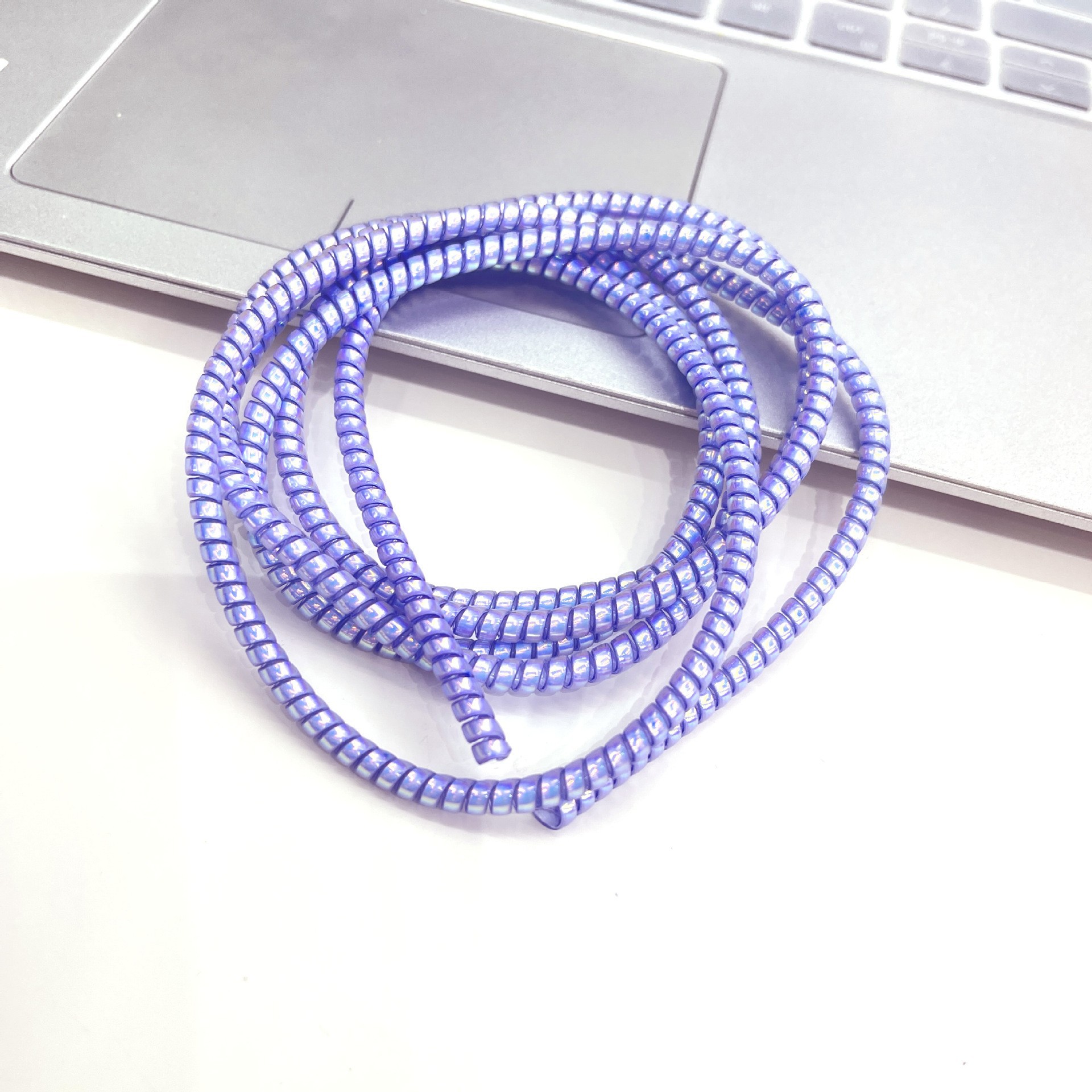 1.4m/1.6m cuerda de bobinado láser protección del medio ambiente TPU cable de datos del teléfono móvil cable de protección bobinado cuerda de resorte cubierta protectora