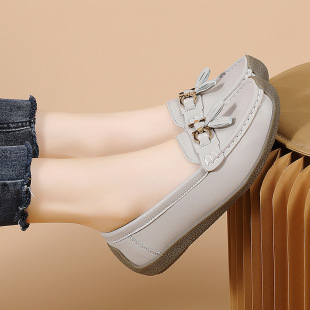 Women's Single Shoes New Style Slip-on Lazy Lightweight Non-tiring Feet Tbottomon Sole Non-slip Flats Bottom Middle-aged and Elderly Mother's Shoes Spring & Fall