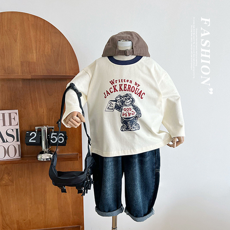 Fengzhigu 2023 otoño nueva ropa para niños de estilo coreano carta camiseta niños y niñas todo-fósforo de dibujos animados oso base