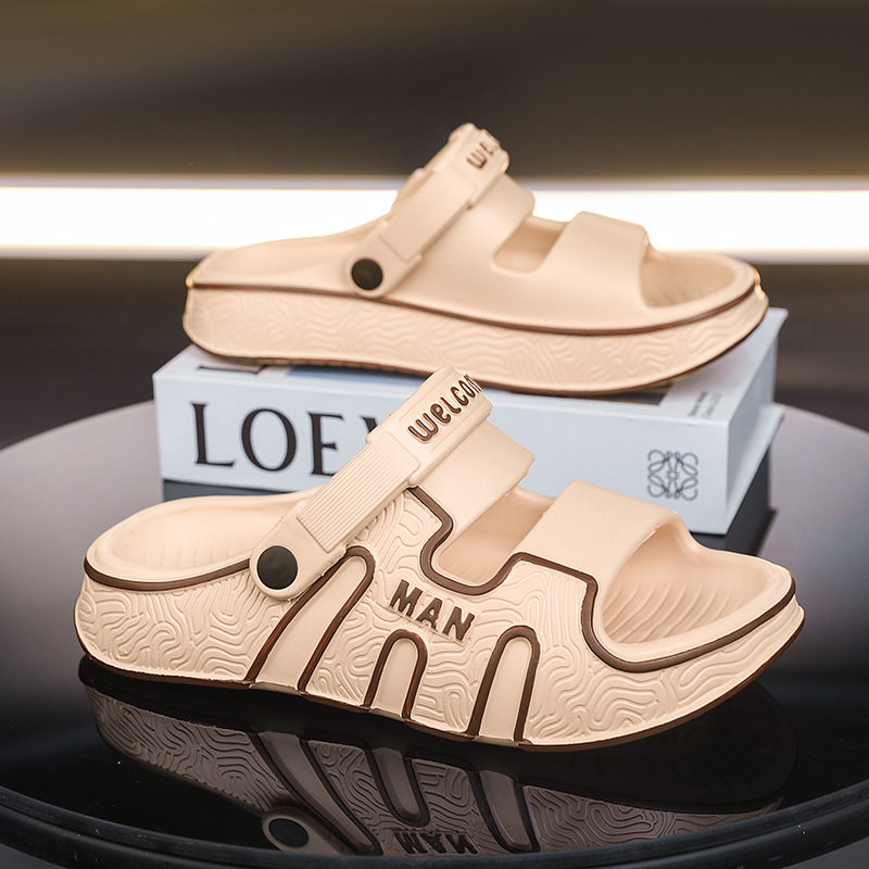 Zapatillas de hombre de verano nuevo estilo de arena para usar fuera de la mierda sensación de fondo suave baño doméstico anti-deslizante trapos fríos hombres al por mayor