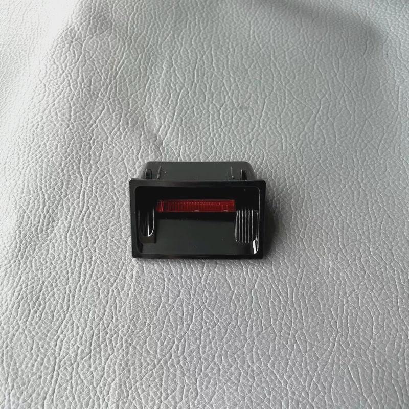Suitable for Audi A4L Q5 A5 A6L A7 Front Ashtray Core Central Control Ashtray Box Liner