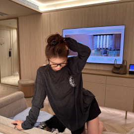 ch国旗防晒长 T烟灰色面膜防晒衫女25早秋8月新品ss慵懒宽松T恤