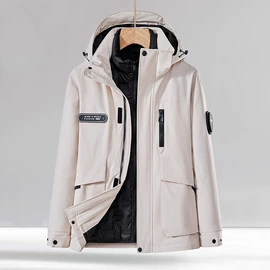 冲锋衣、裤;速干衣裤;其他户外服装