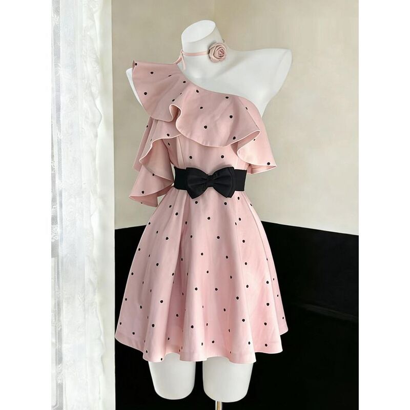Beautiful and Cute Young Girl Sweet Short Skirt Pink Heart Polka Dot Ruffled One-Shoulder Dress for Women Summer New Style