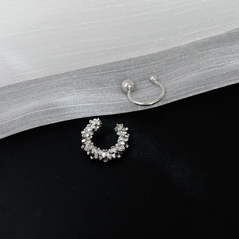 Anniversary, Business, Travel, Birthday, Festival Occasion Wholesale Jewelry Simple Style C Shape Metal No Inlaid Plating Earrings