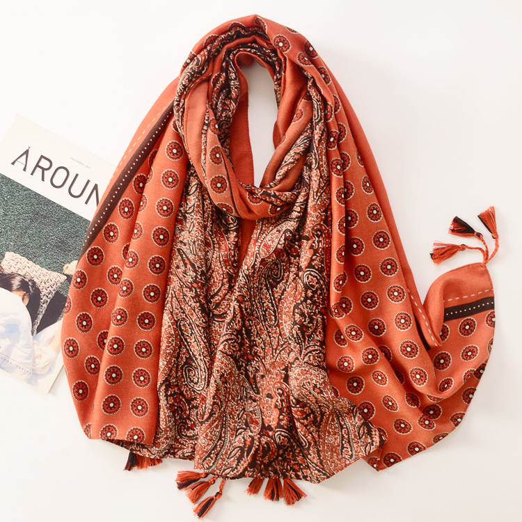 Estilo retro satén algodón anacardo color a juego algodón lino sensación bufanda larga borla moda Otoño e Invierno cálido chal decorativo para las mujeres