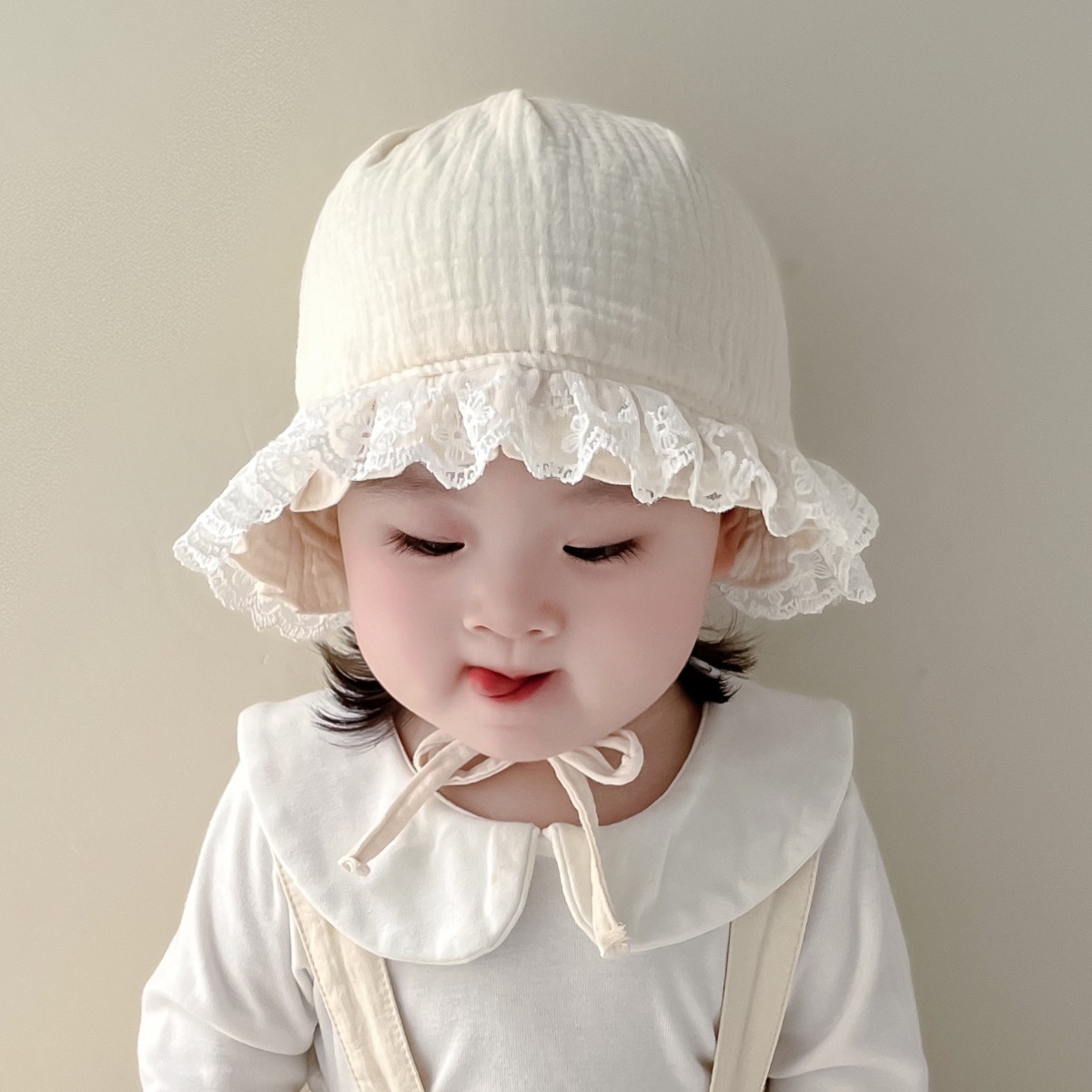 Sombrero de princesa de encaje de bebé primavera y otoño sombrero de bebé de otoño gorro de protección de orejas de la corte gorro de cabeza gorro de bebé de niña gorro de cabeza