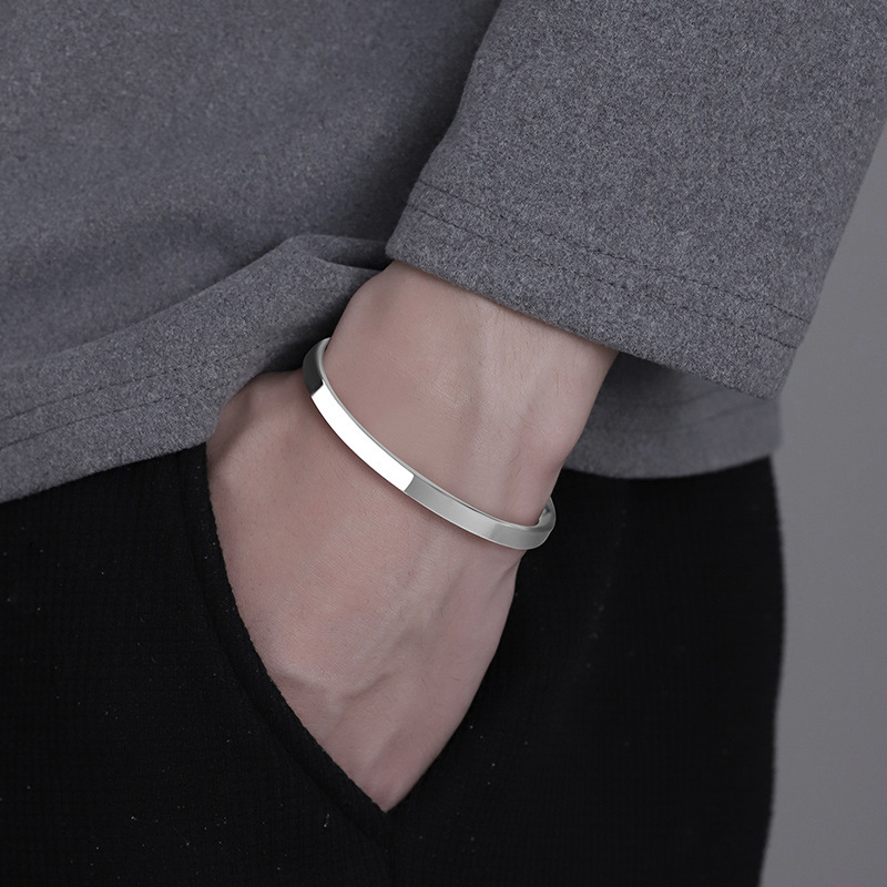 925 Silver-Plated Bracelet Men's Glossy Bracelet Men's Silver Bracelet Men's Simple and Generous Hand Jewelry for Boyfriend
