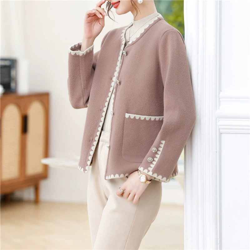 Пальто для мам весенняя одежда 2024 Новая мода короткий шерстяной кардиган для женщин среднего и пожилого возраста, осень и зима, в западном стиле