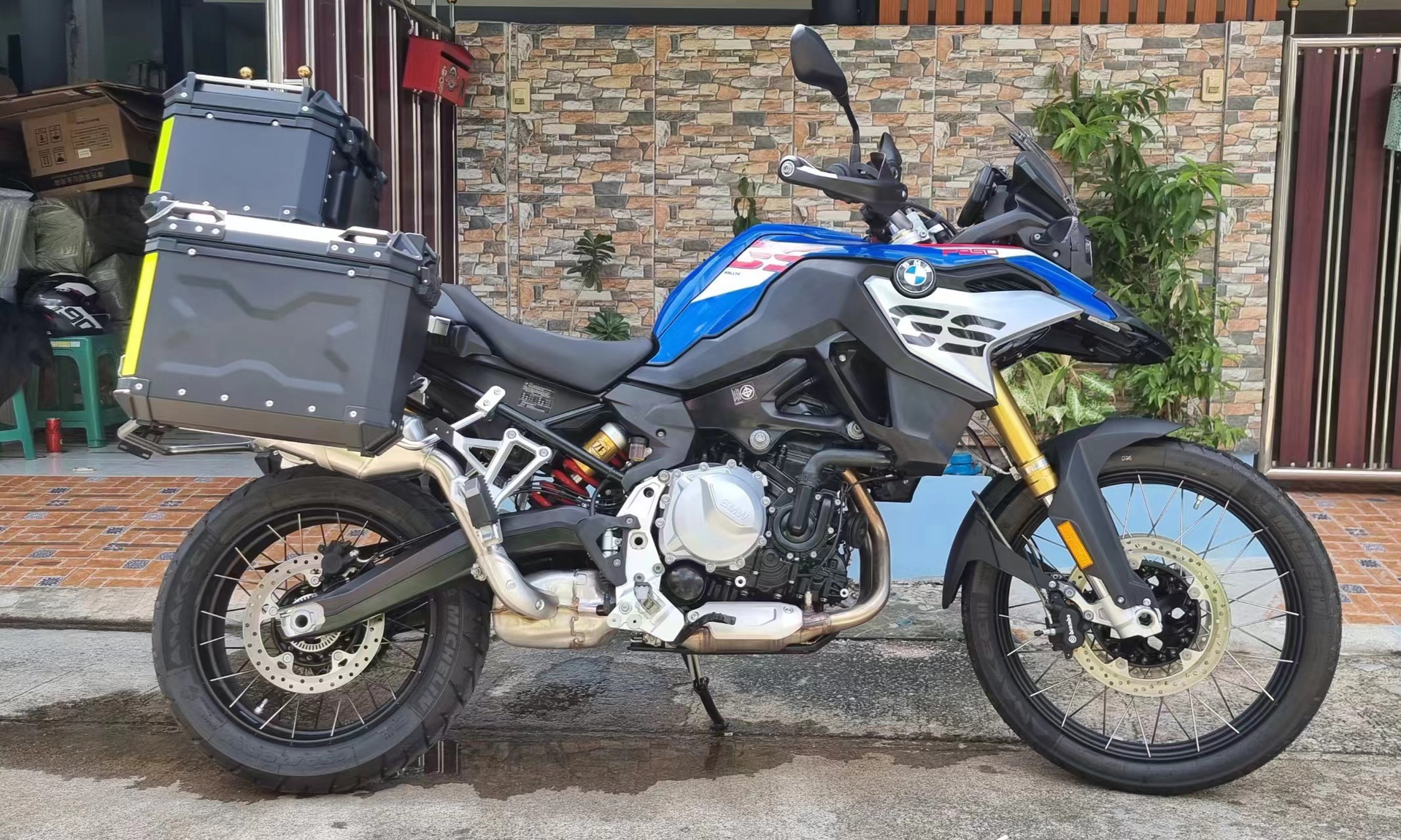 Suitable for BMW motorcycle F750GS/F850GS ADV stainless steel three-box bracket tail box rack side box rack