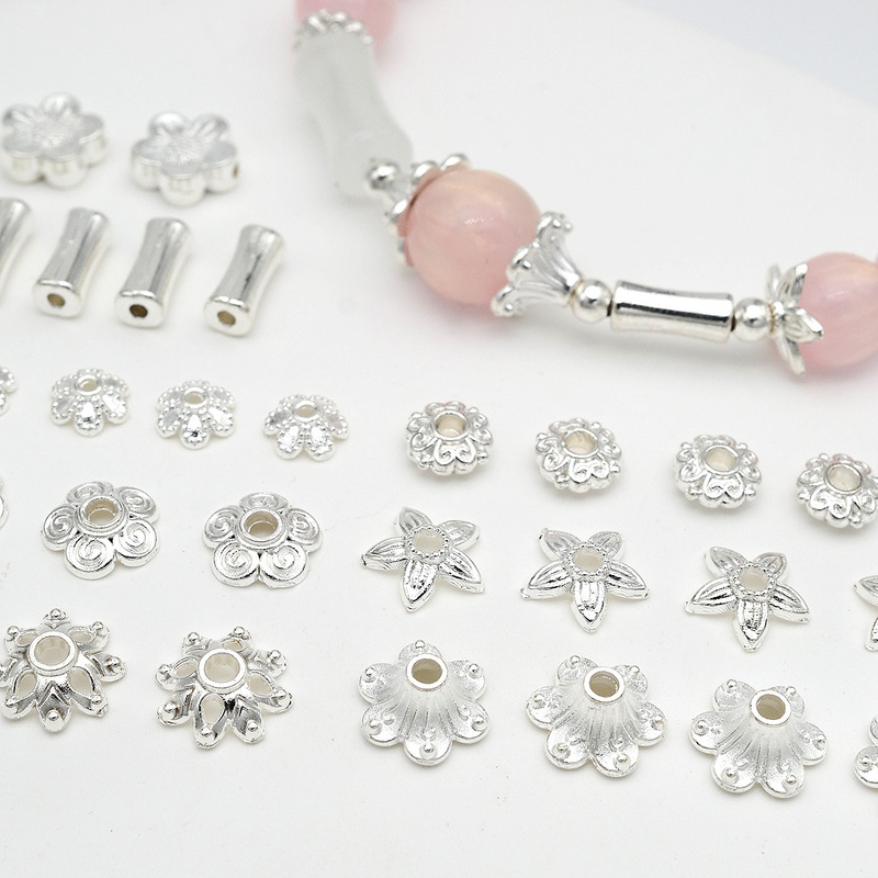 Color-retaining alloy flower holder four-leaf clover peach blossom snowflake holder beaded cap spacer diy bracelet jewelry accessories wholesale