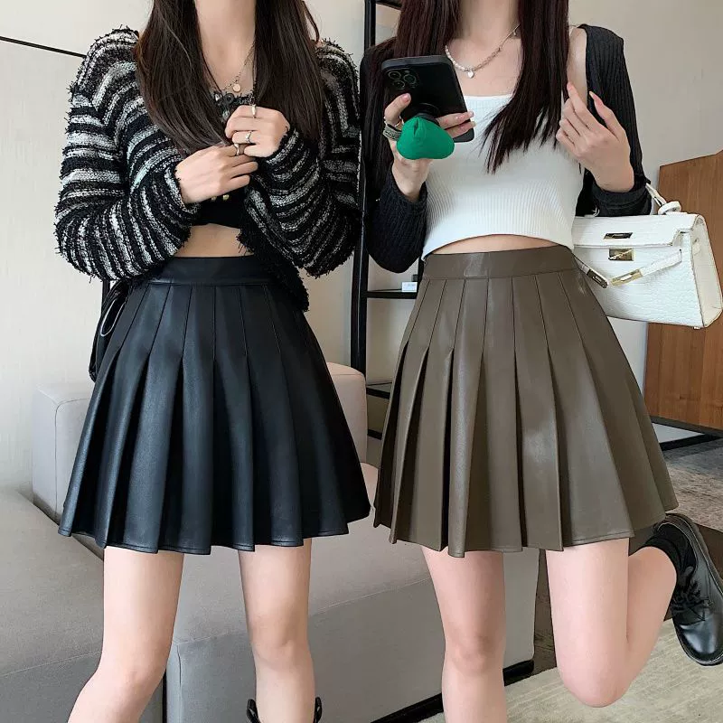 Оптовая продажа 130kg внутренней одежды больших размеров, плиссированная юбка из искусственной кожи для женщин, осенне-зимняя утягивающая юбка трапециевидной формы с высокой талией.