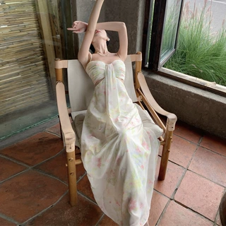 法式绝美碎花吊带连衣裙性感露背沙滩裙三亚海边度假拍照长裙子仙